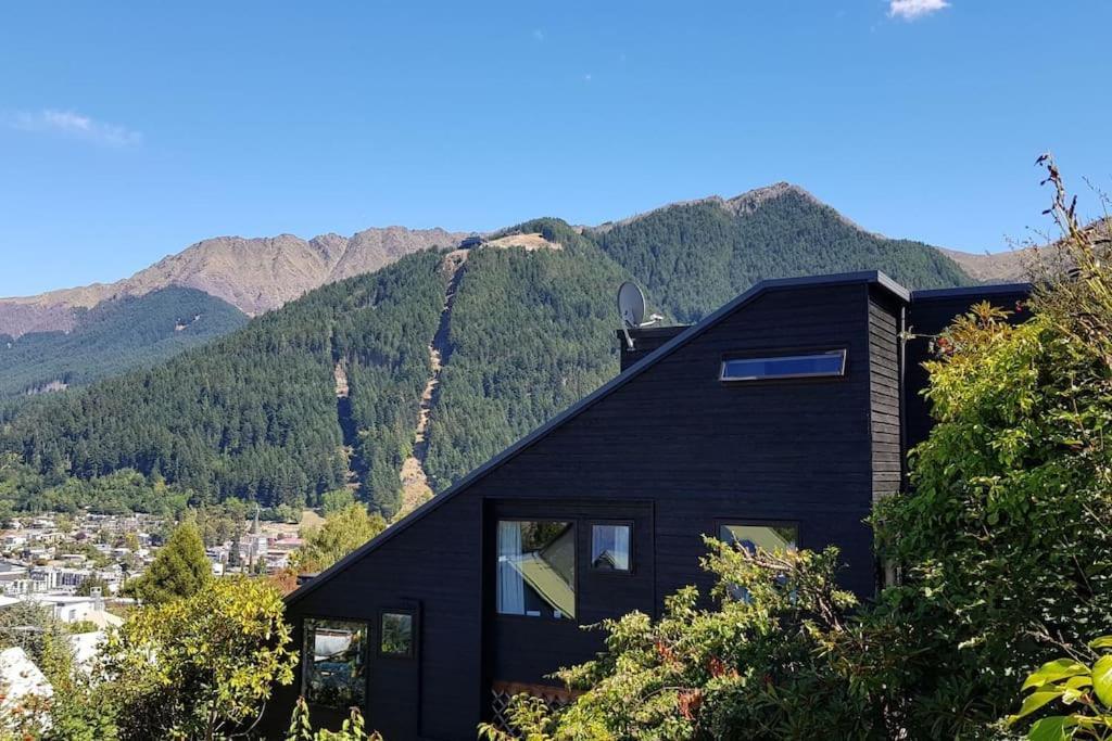Awesome Studio - Amazing Mountain & Lake Views ควีนส์ทาวน์ ภายนอก รูปภาพ