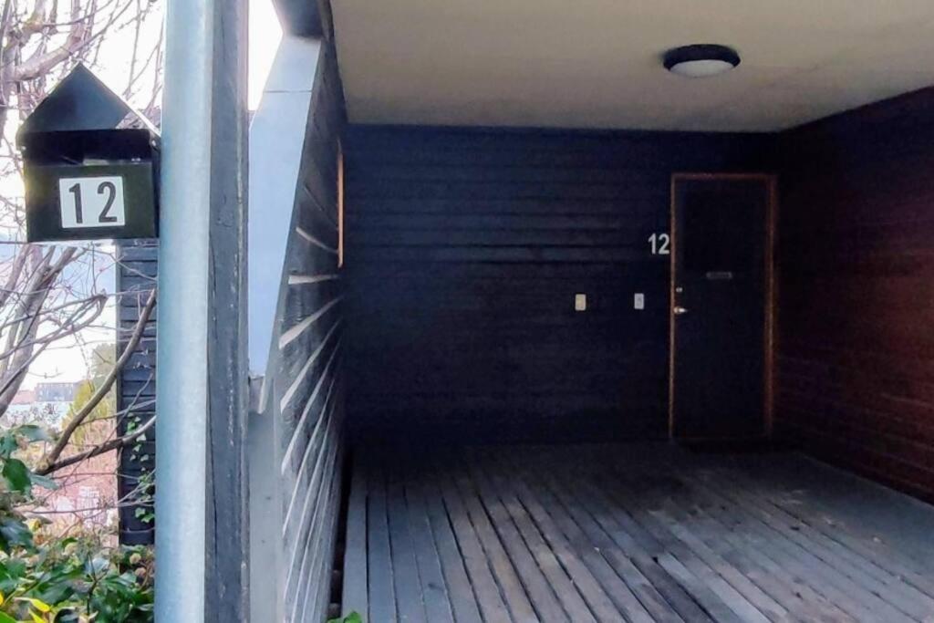 Awesome Studio - Amazing Mountain & Lake Views ควีนส์ทาวน์ ภายนอก รูปภาพ